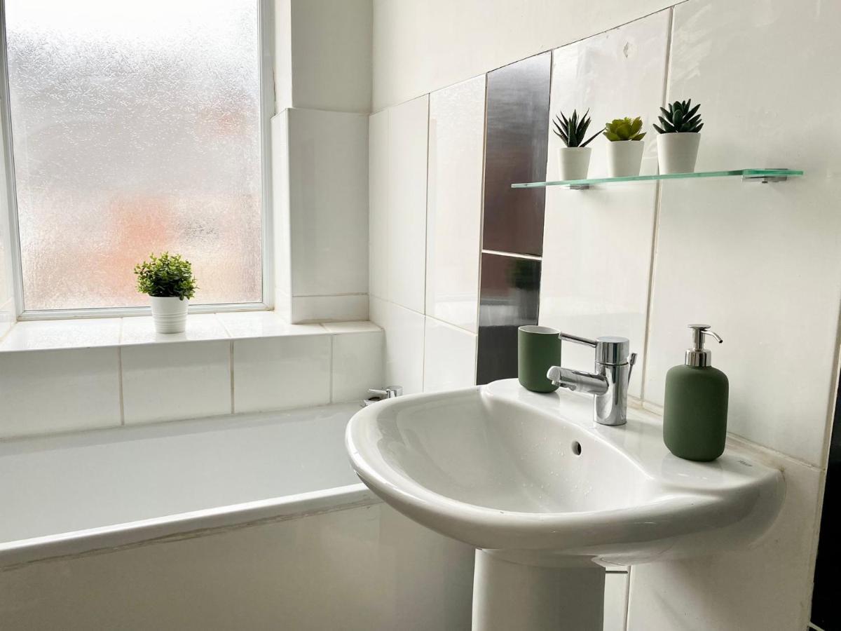 4 Fairfield Terrace, Pelaw Apartment Гейтсхед Екстериор снимка
